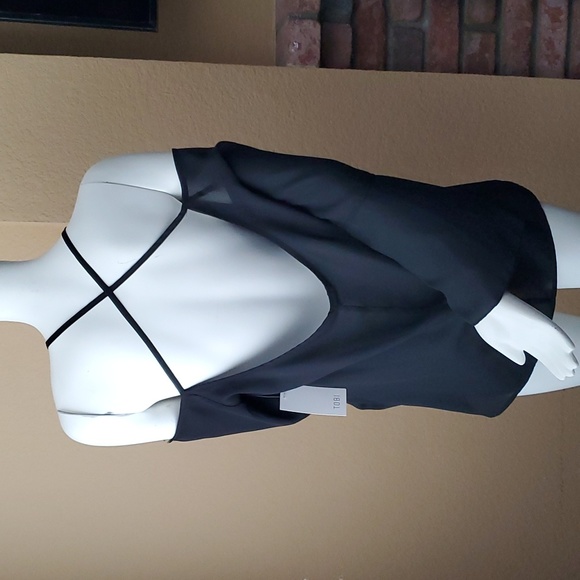 🆕️ TOBI Black Off-The-Shoulder Backless Sheer Blouse SIZE: M - Picture 6 of 11